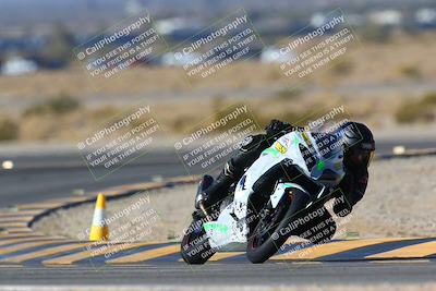 media/Jan-13-2024-SoCal Trackdays (Sat) [[9c032fe5aa]]/Turn 11 (1030am)/